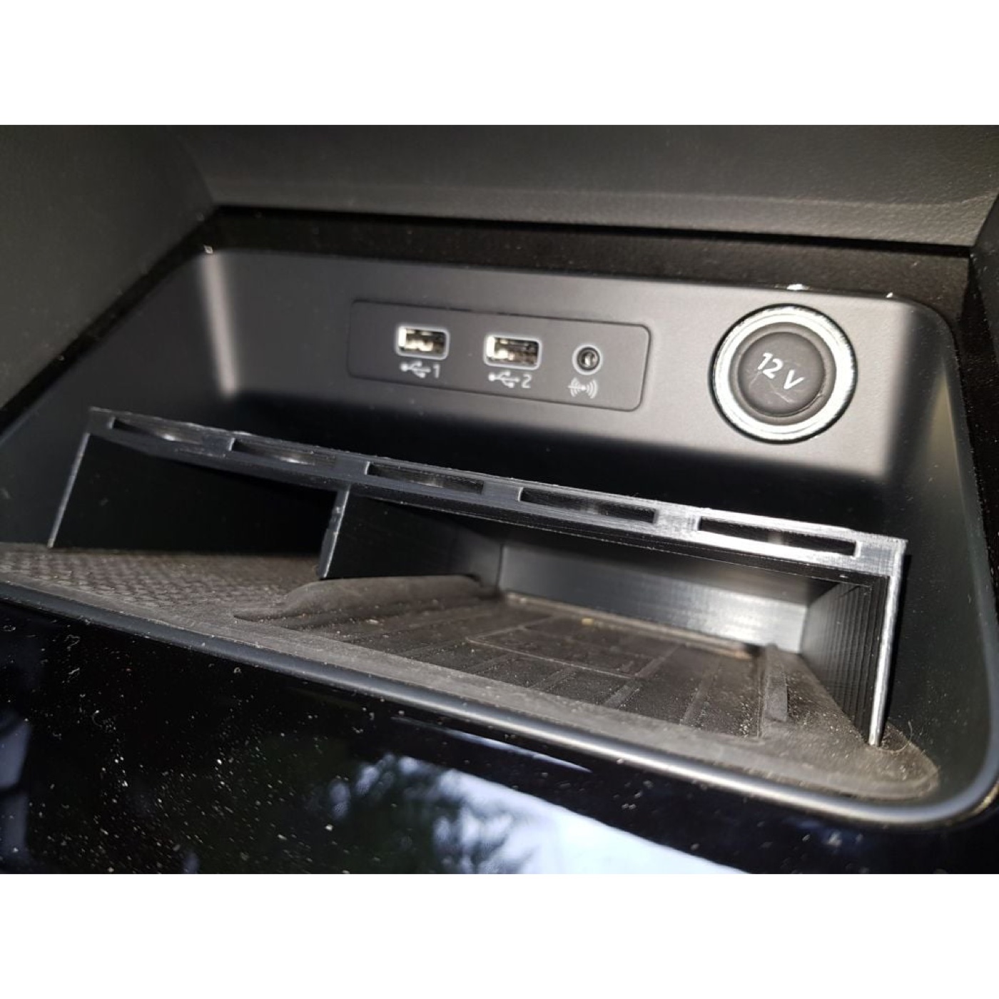 Seat Ateca Orta Konsol Saklama Rafı (2016-2020) görsel 3