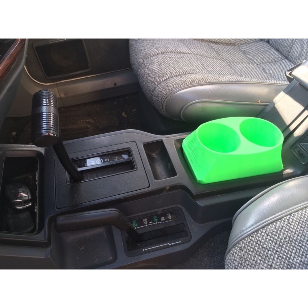 Jeep Cherokee XJ El Freni Bardak Tutucusu