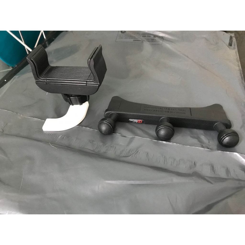 MINI Cooper R55/R56 Top Bağlantılı Telefon Tutucu görsel 3