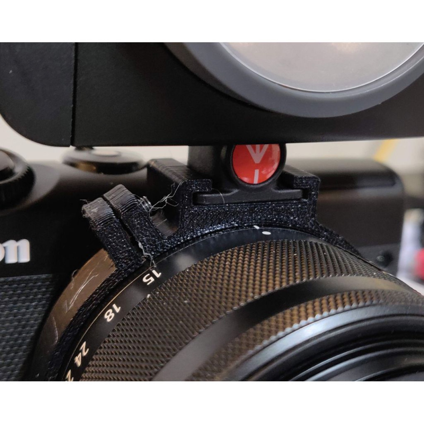 Canon EOS M100 için Soğuk Ayakkabı (Cold Shoe) Eklentisi