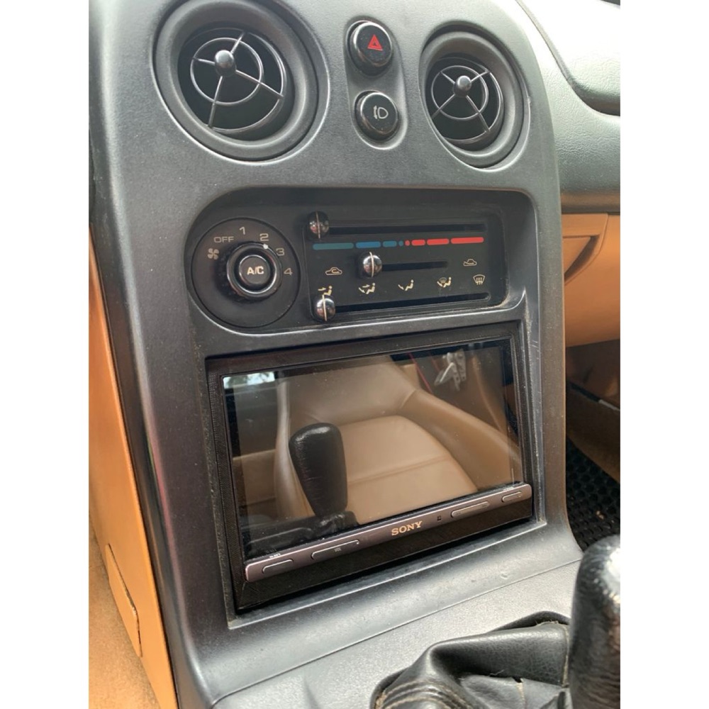 Mazda MX-5 NA Sony XAV-AX5000 Radyo Çerçevesi görsel 2
