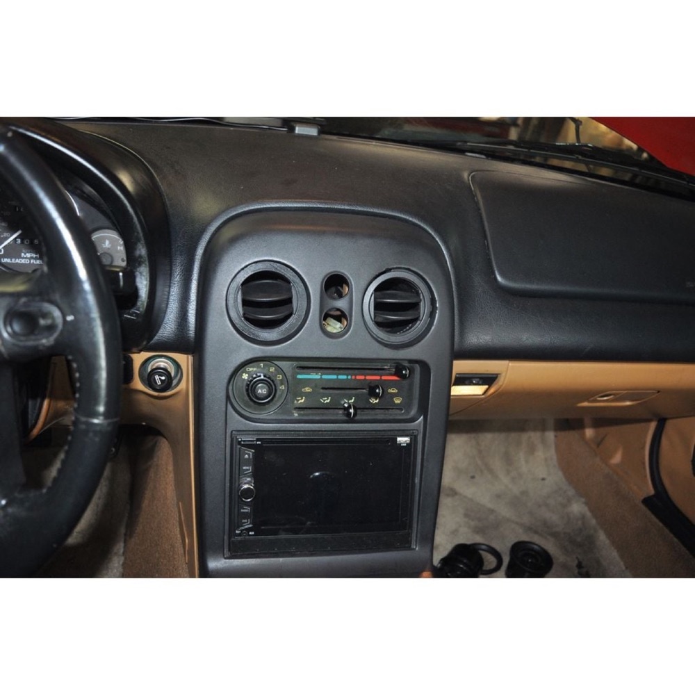 Mazda MX-5 NA Havalandırma Çerçevesi görsel 2
