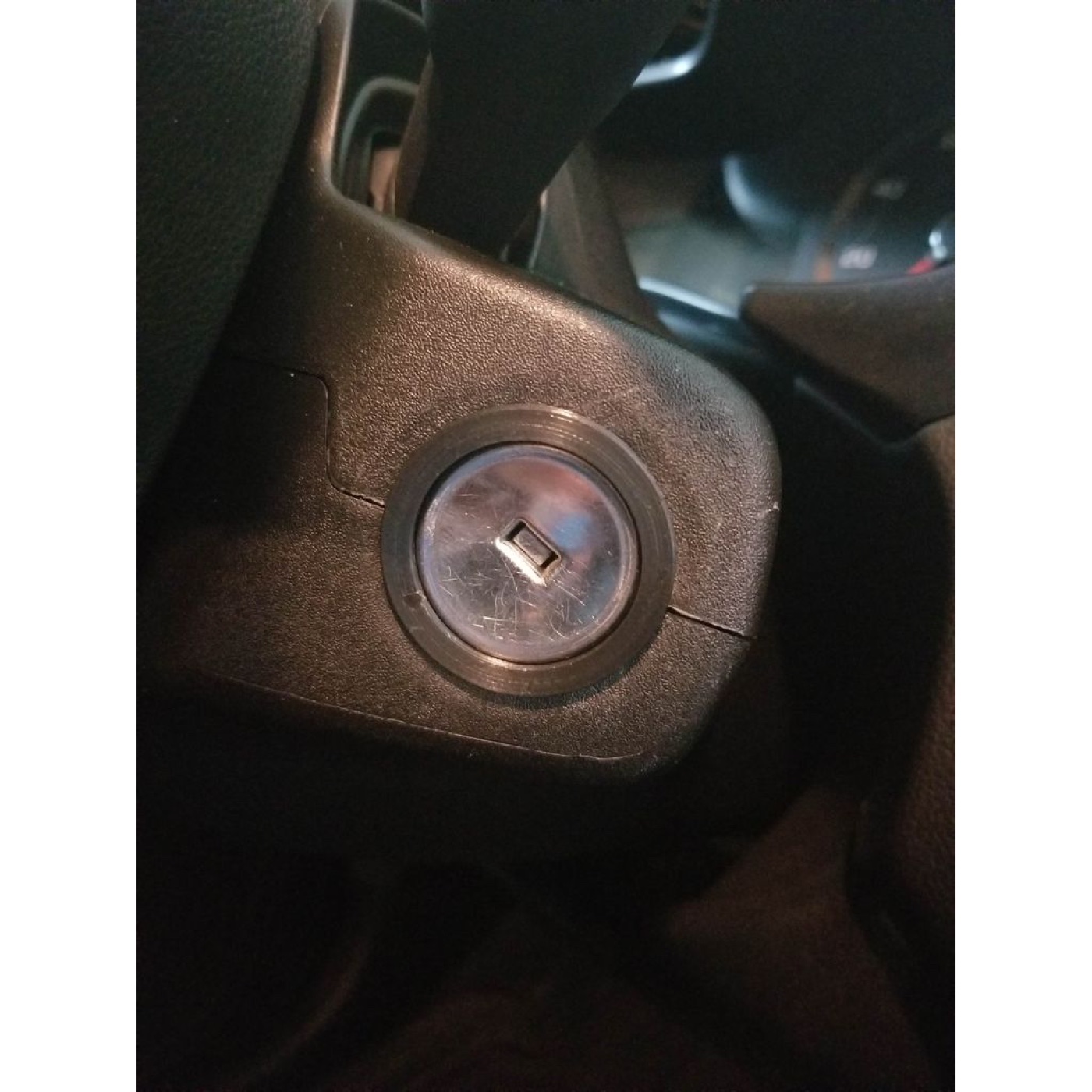 Chevrolet Colorado Kontak Anahtarı Kapağı görsel 2