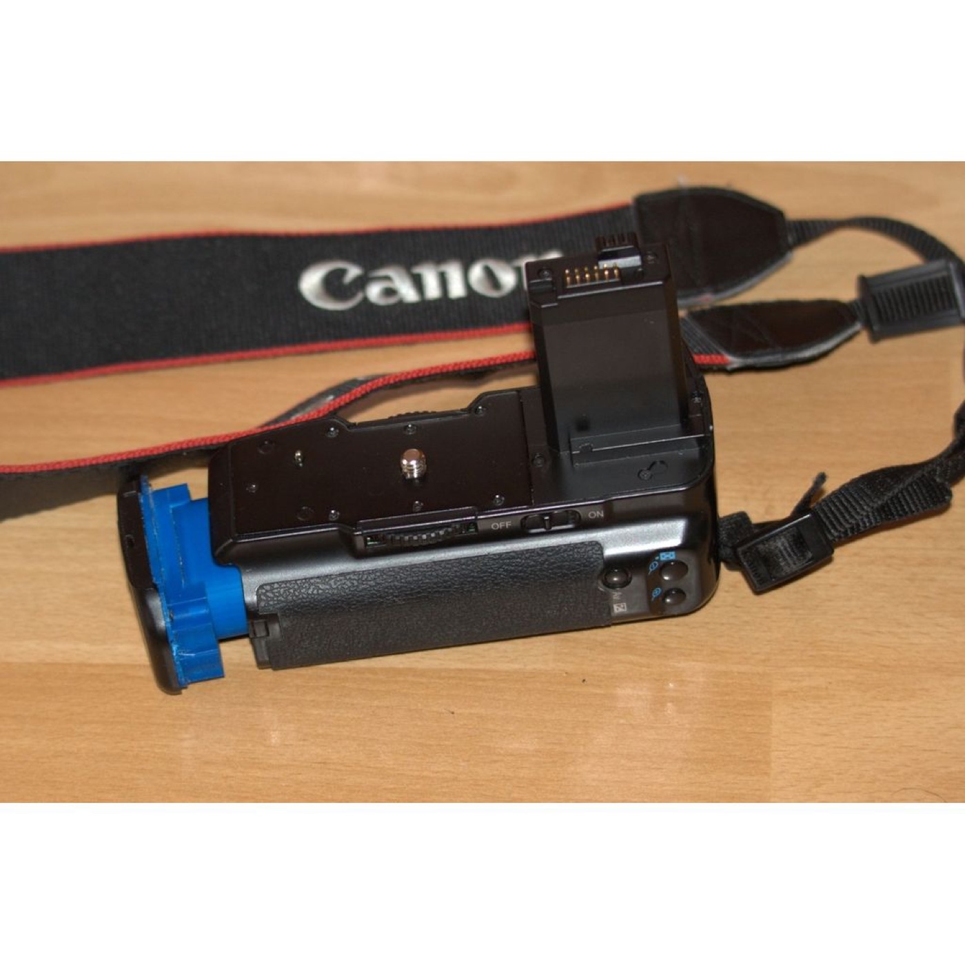 Canon BG-E5 Batarya Gripi için 18650 Pil Adaptörü