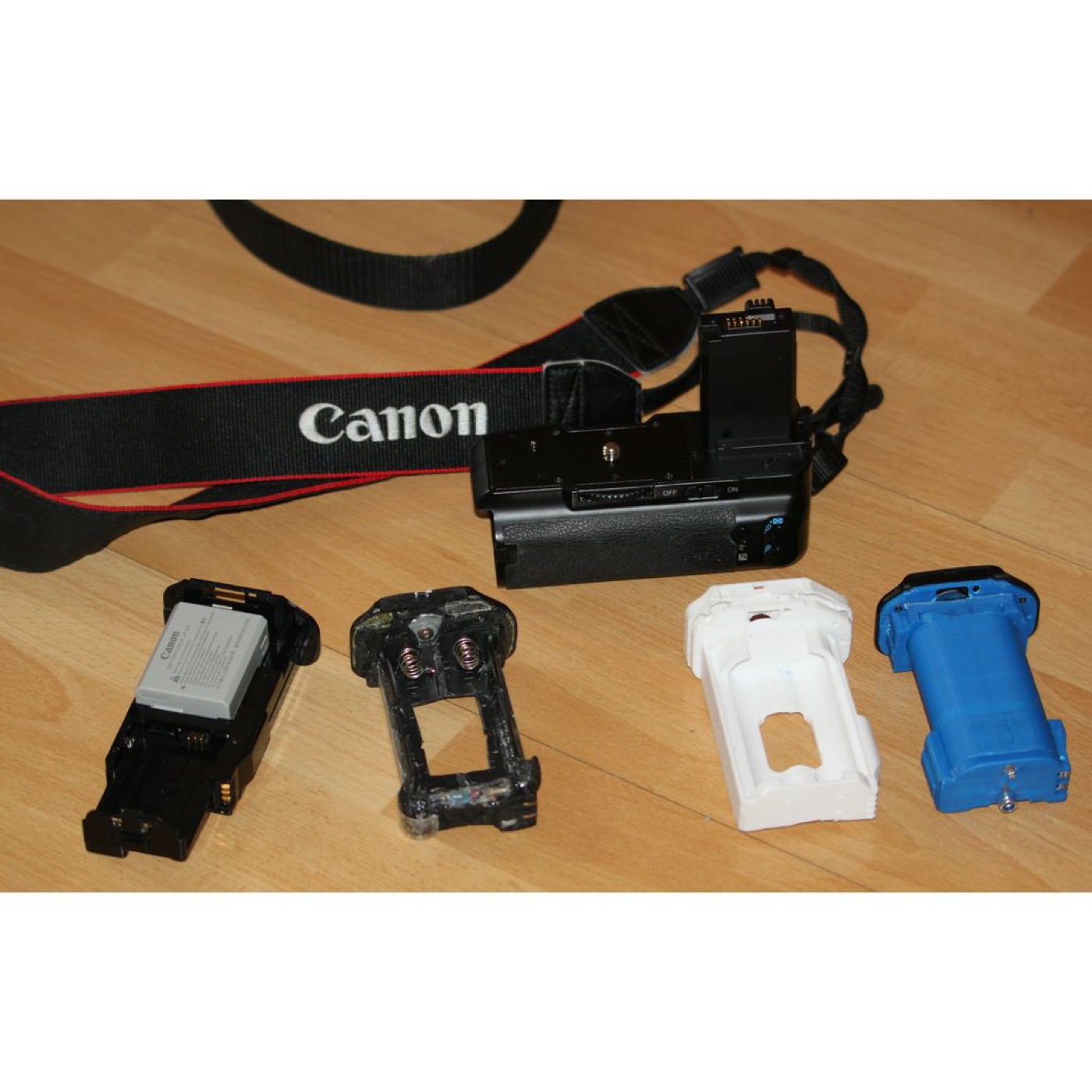 Canon BG-E5 Batarya Gripi için 18650 Pil Adaptörü görsel 4