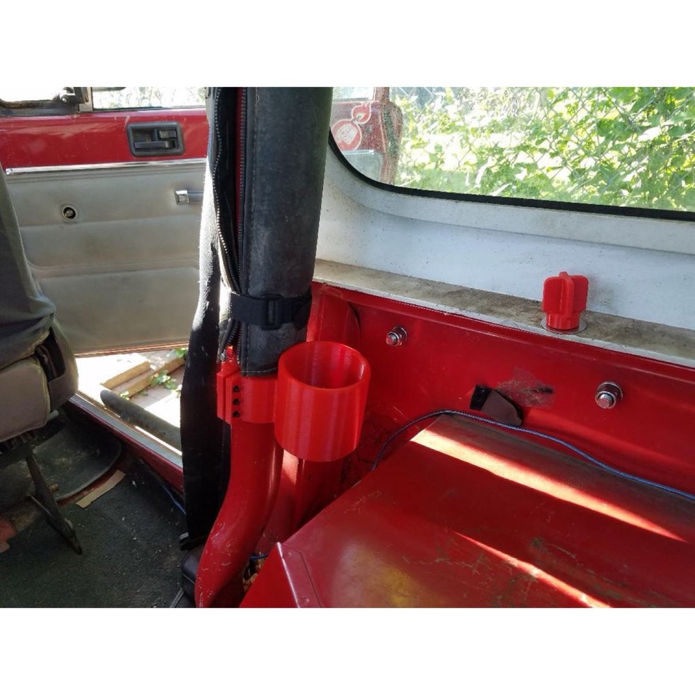 Jeep Wrangler YJ Roll Bar Bardaklık görsel 2