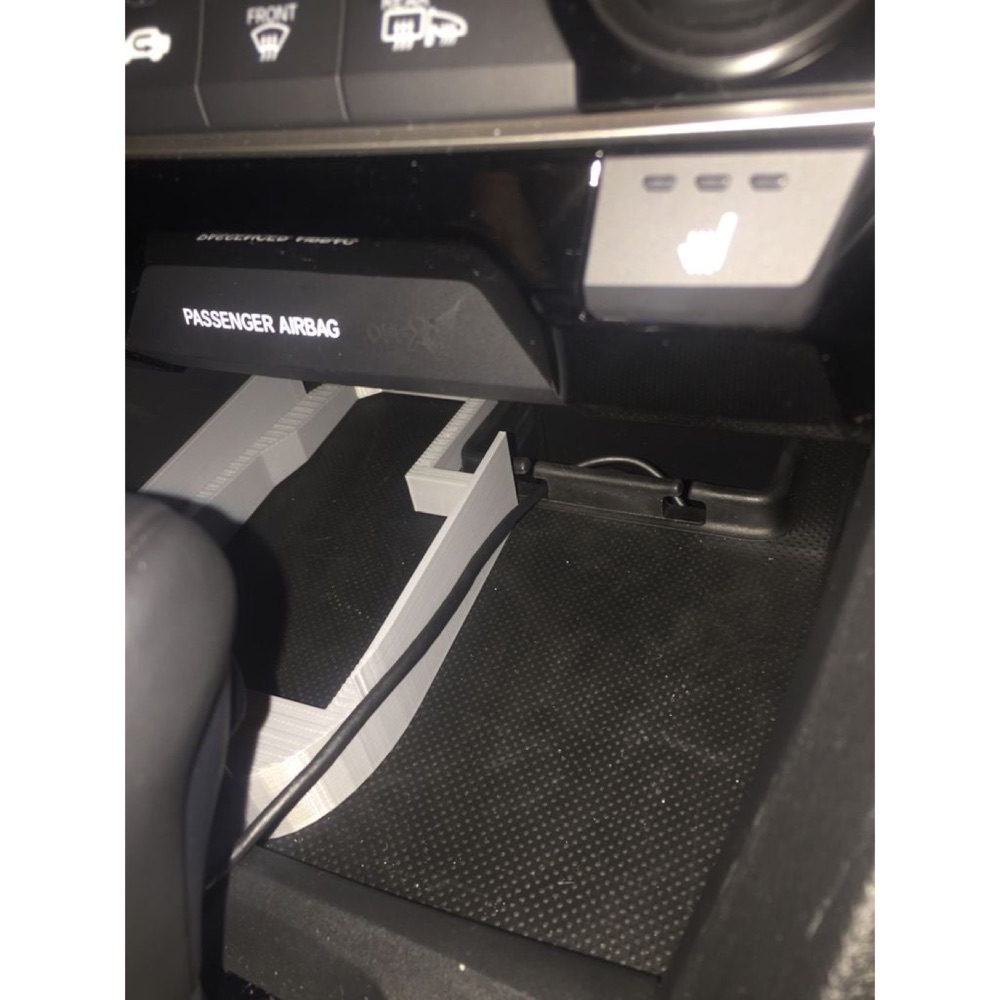 Honda Civic ön göz telefon standı görsel 2