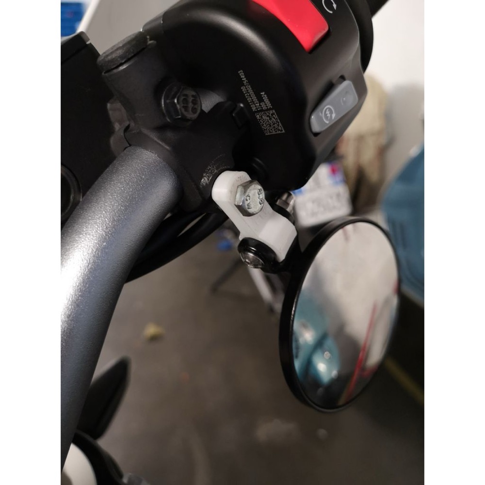 KTM SMC-R Ayna Adaptörü görsel 3