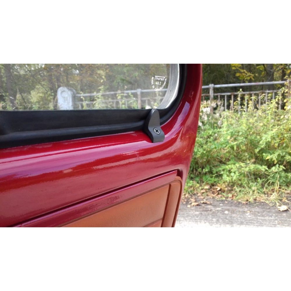 Škoda 1000 Mb 1000 MB rod stop of ventilating wing window