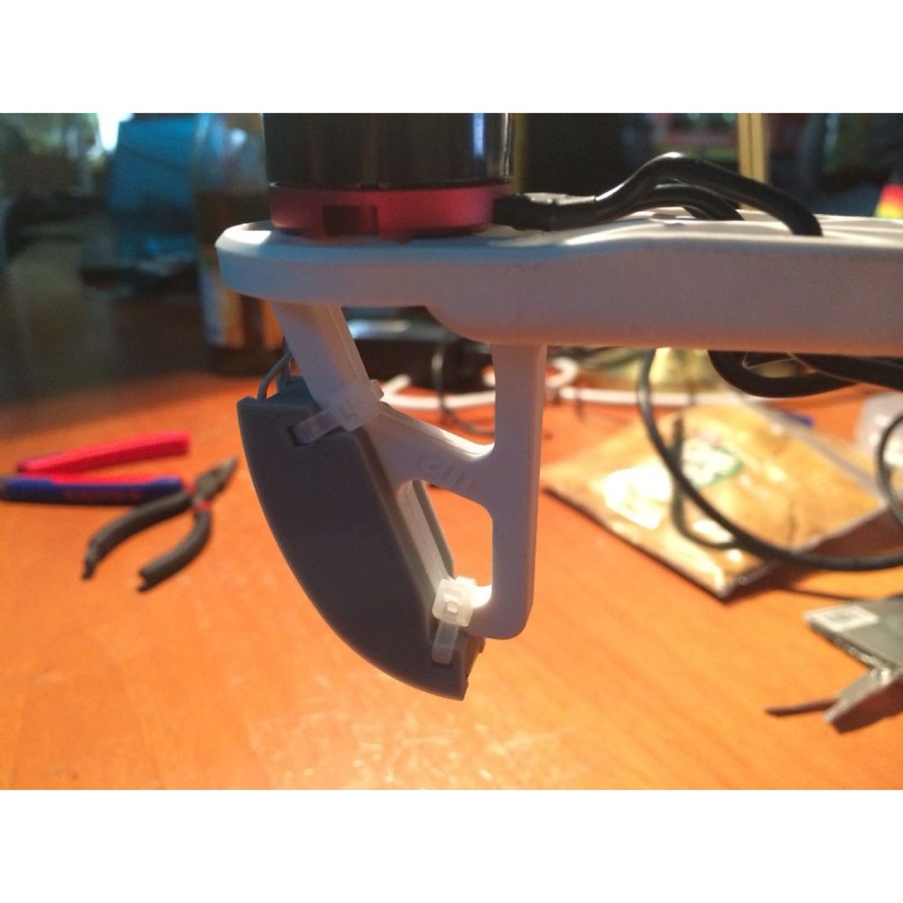 DJI F550 Çerçevesi için LED Şerit Montajı (Sol ve Ayna Görüntülü Parça)