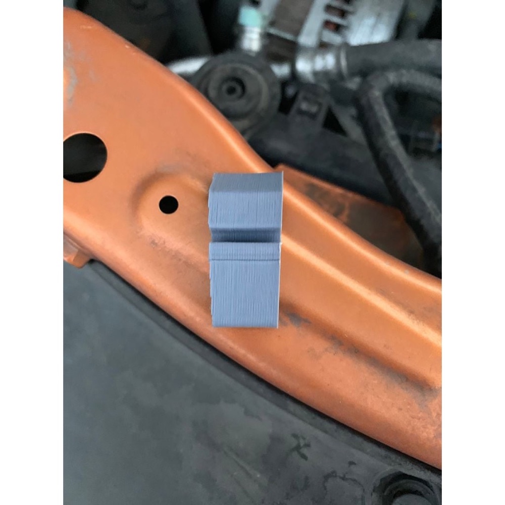 Honda Fit hava filtresi klipsi görsel 2