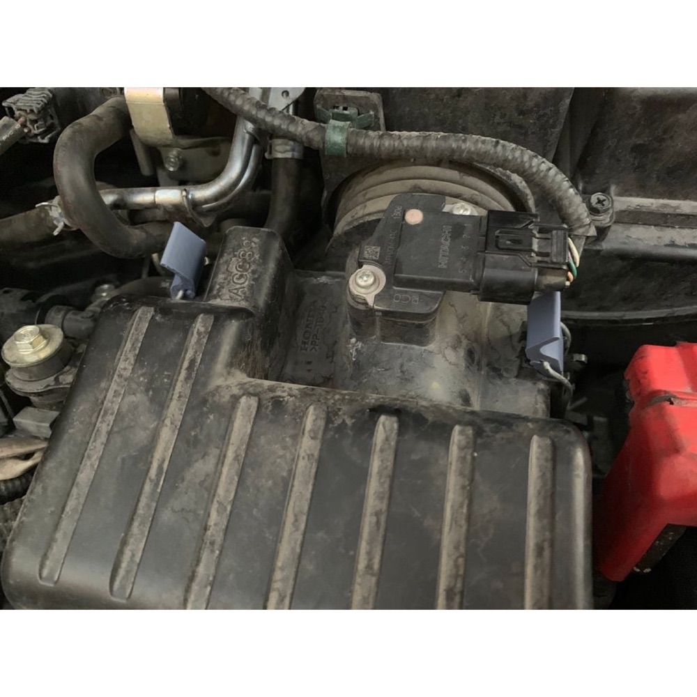 Honda Fit hava filtresi klipsi görsel 4