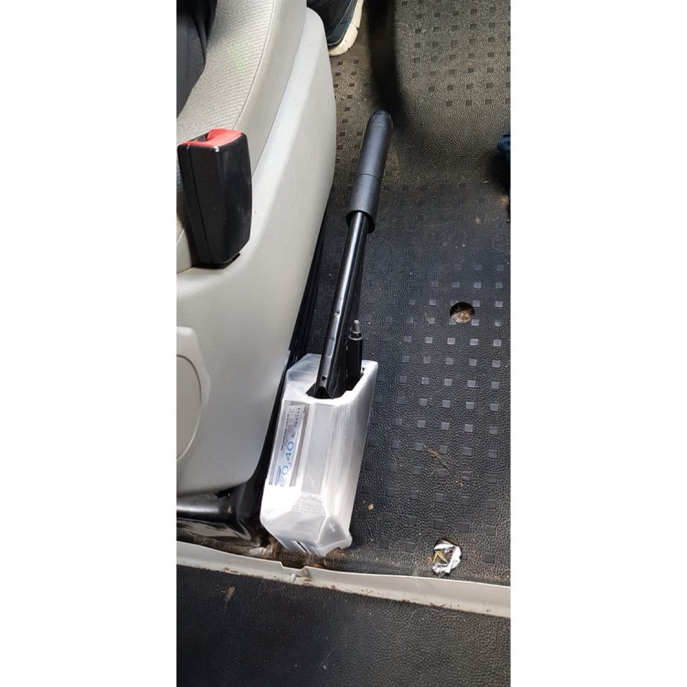 VW T5 El Freni Kapağı görsel 4