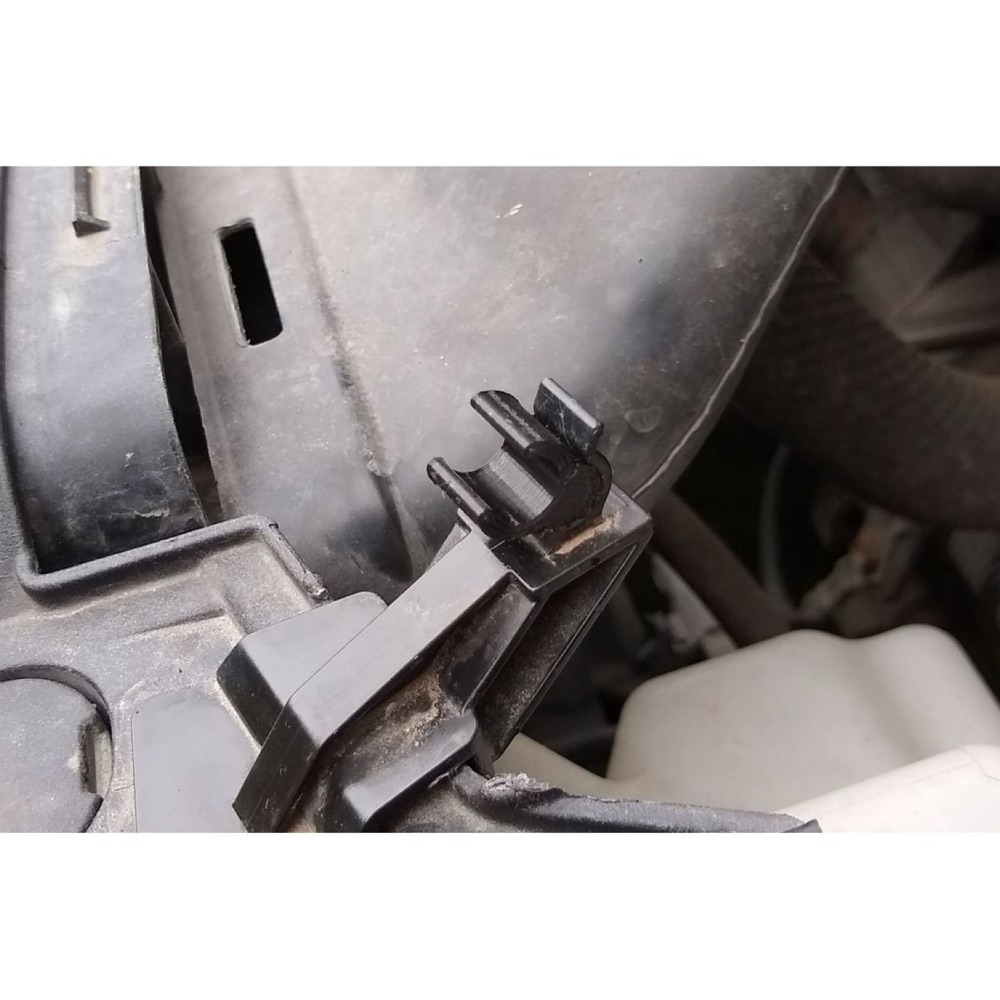 Ford Fiesta (2011-2013) Kaput Çubuğu Klipsi görsel 4