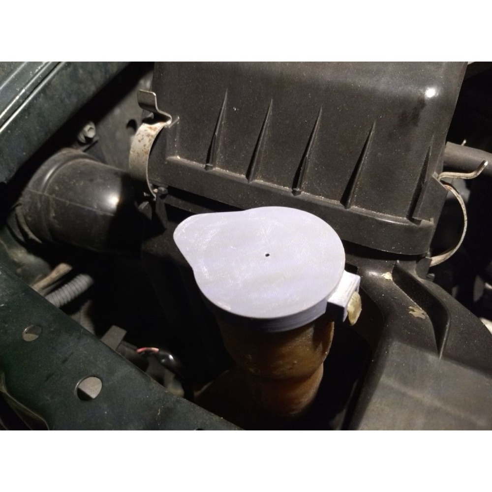 Toyota 85316-06021 Cam Suyu Depo Kapağı