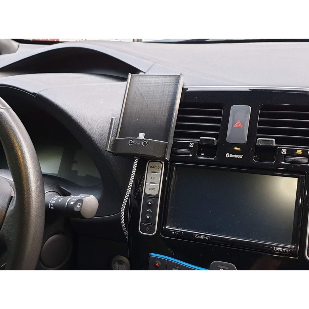 Nissan Leaf telefon tutucu (USB-C)