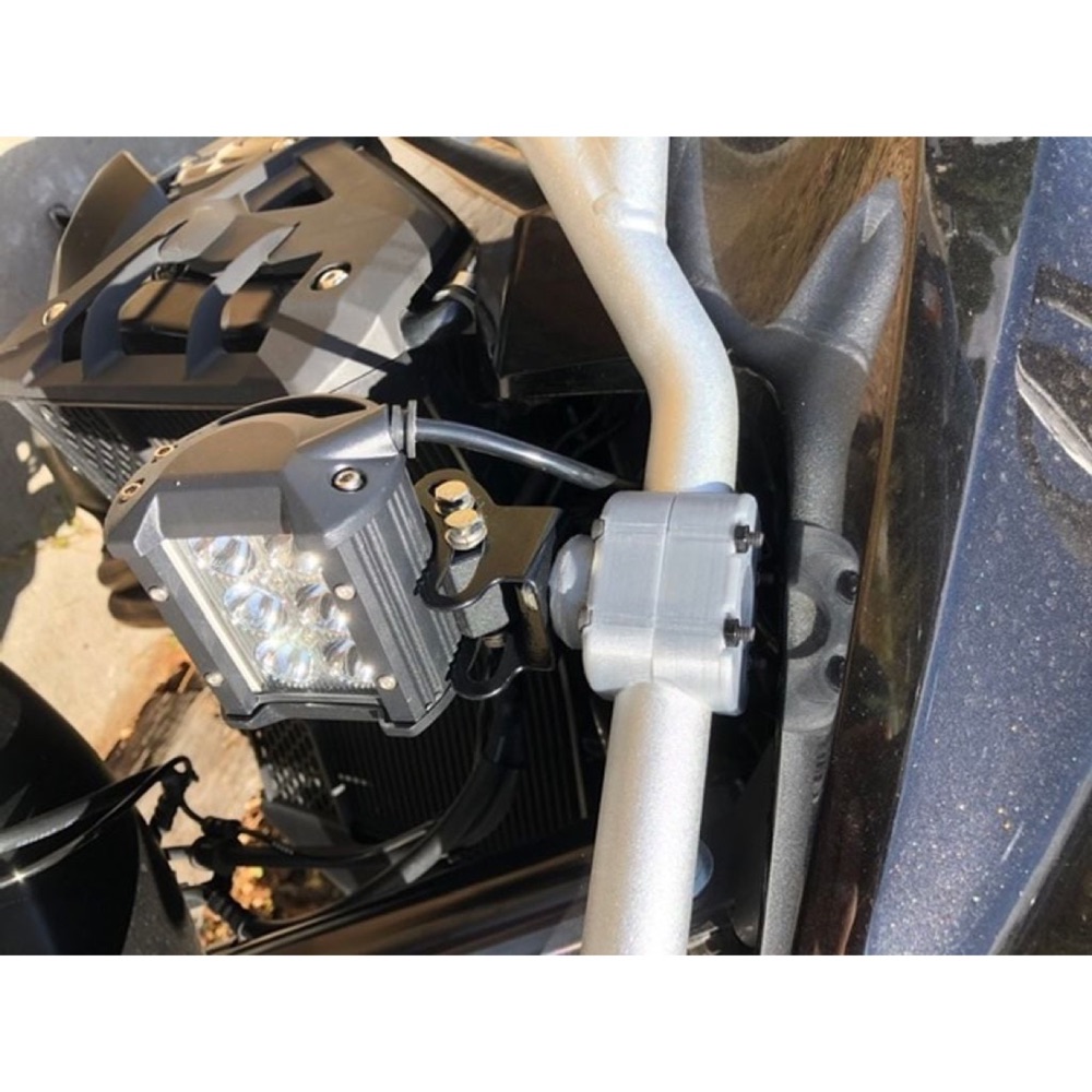 Honda VFR1200X ışık çubuğu kelepçesi