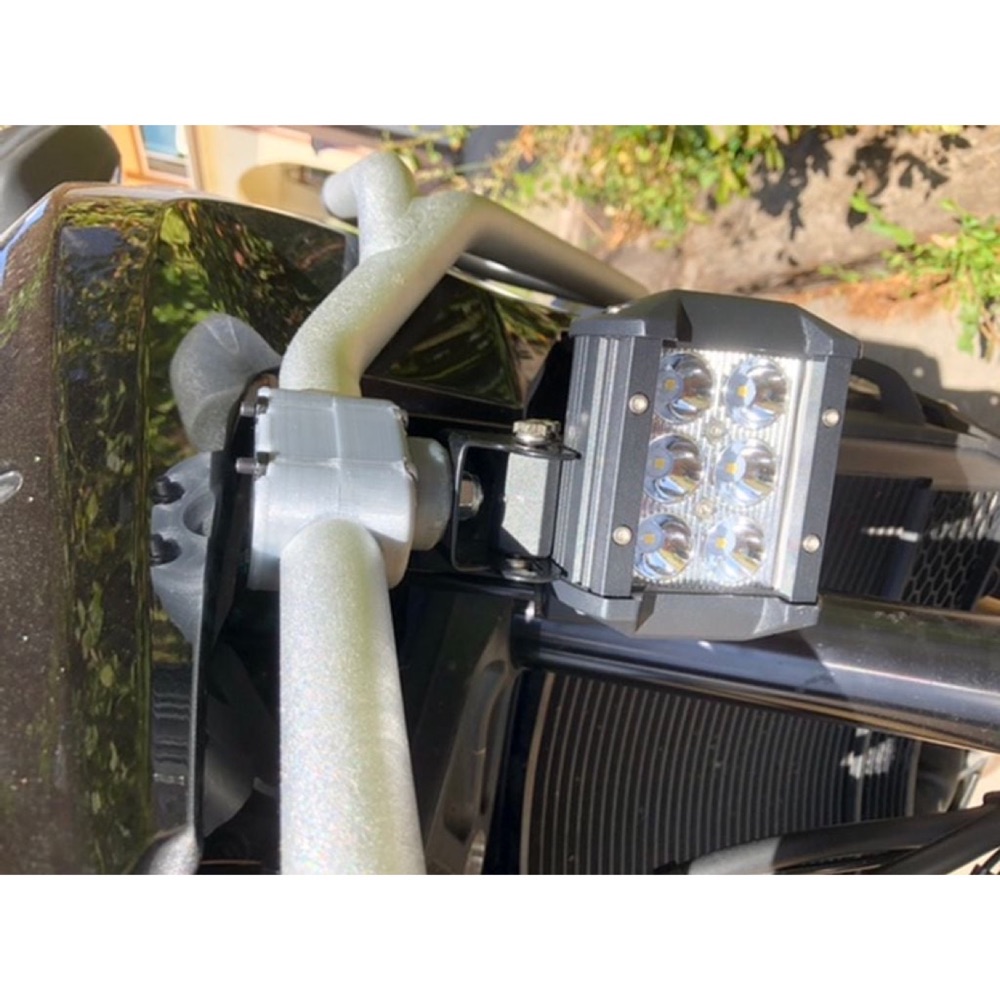 Honda VFR1200X ışık çubuğu kelepçesi görsel 2