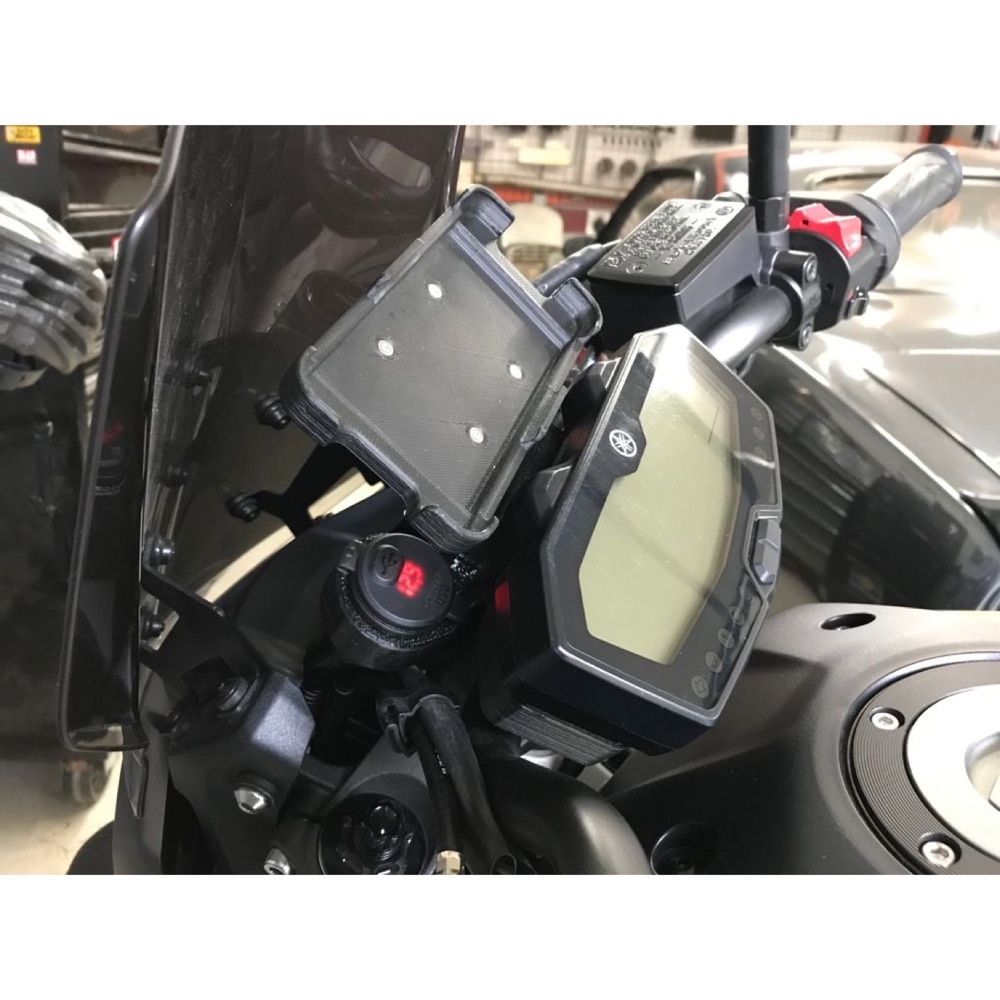 Yamaha MT-07 Gösterge Paneli Telefon Aparatı görsel 5