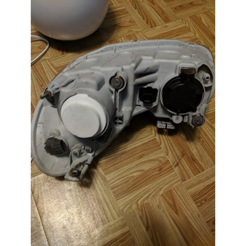 Hyundai Sonata (4. Nesil) Far Arka Kapağı görsel 5