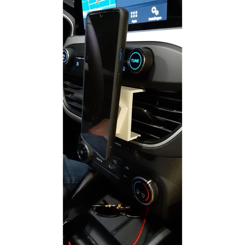 Ford Focus Ön Izgara Telefon Tutucu görsel 3