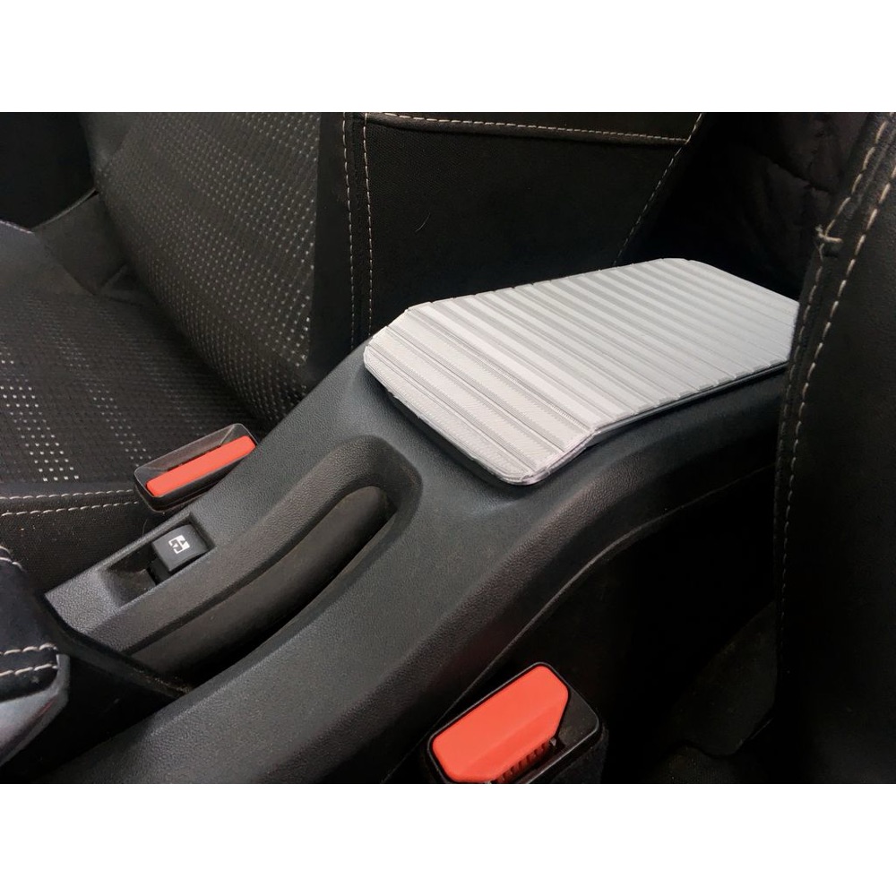 Peugeot 2008 Saklama Gözü Kapağı