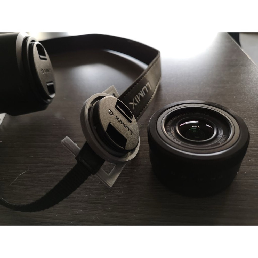 Panasonic Lumix GX80/GX85/GX9/GX8 Serisi için Lens Kapağı Tutucu