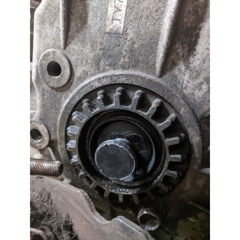 Subaru Şanzıman Aks Keçisi Toz Kapağı görsel 3