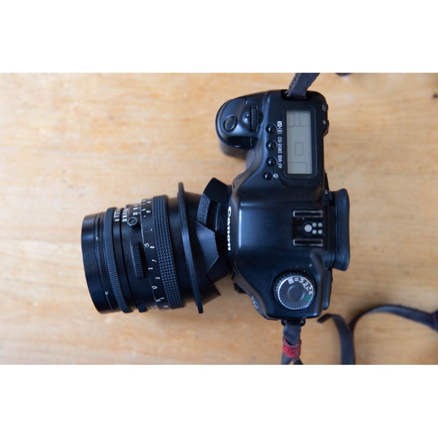 Canon EF Gövdeye Hasselblad V Lens Tilt Adaptörü