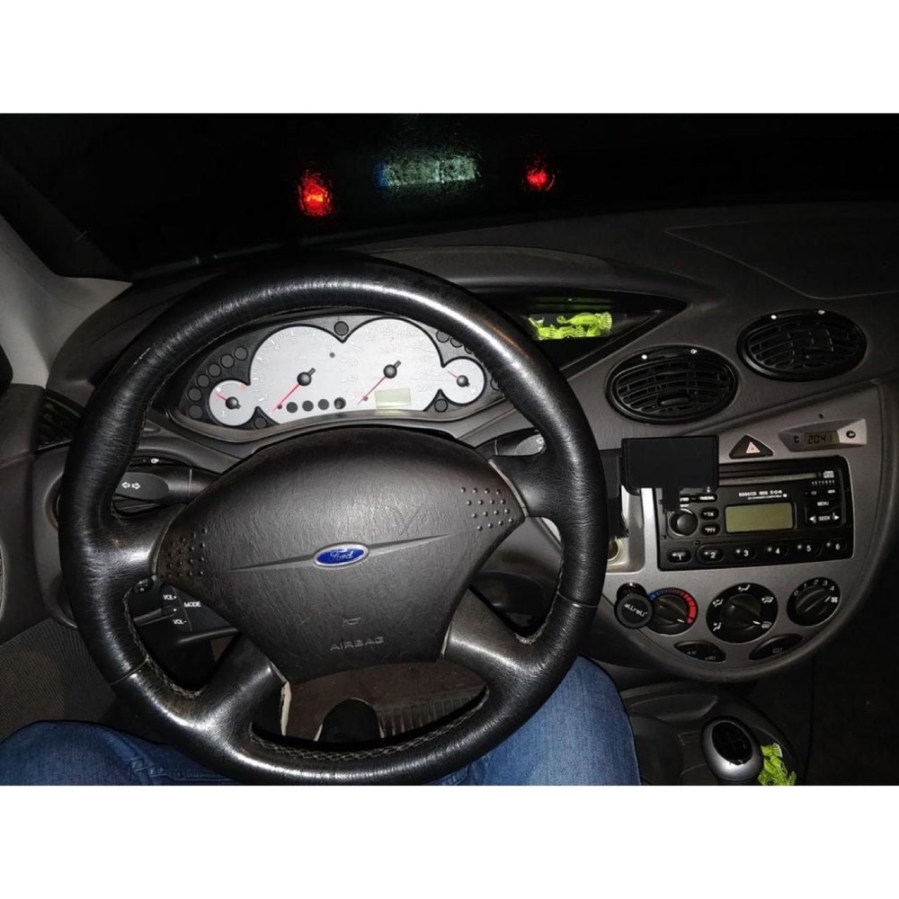 Ford Focus MK1 Kül Tablası Yuvası Telefon Tutucu görsel 3
