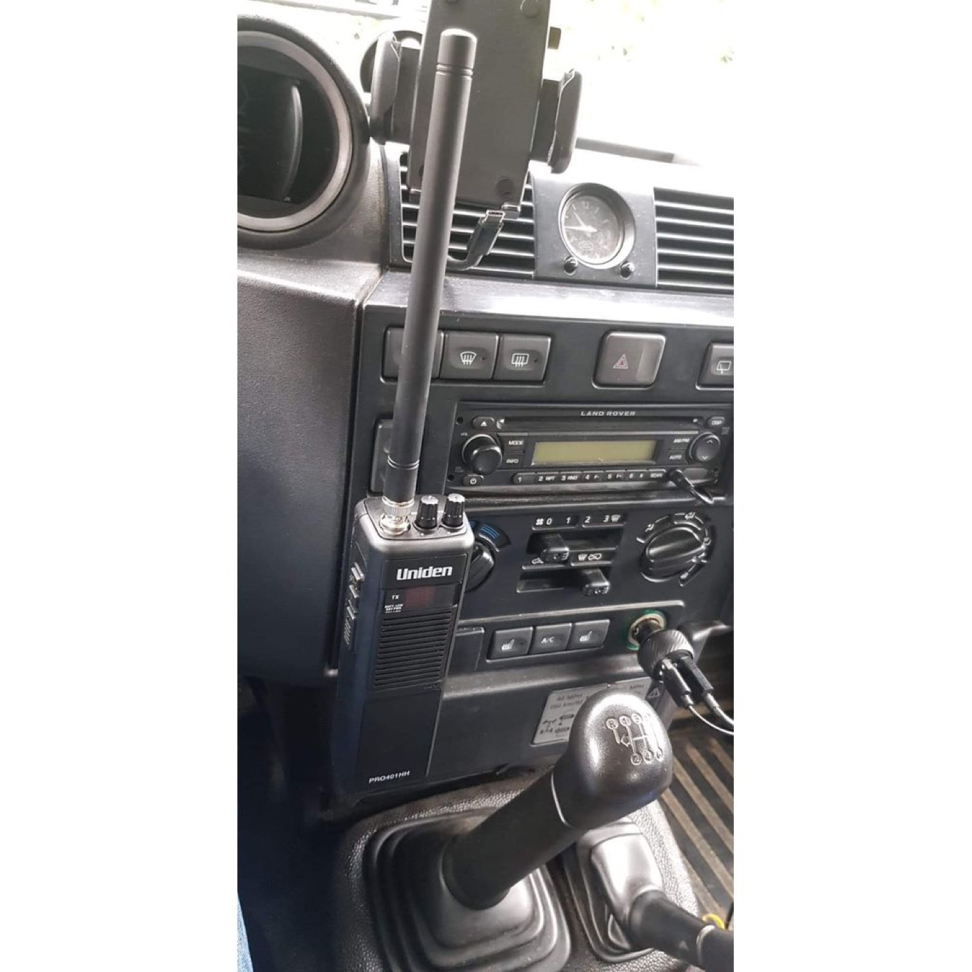 Land Rover Defender El Telsizi Tutucu