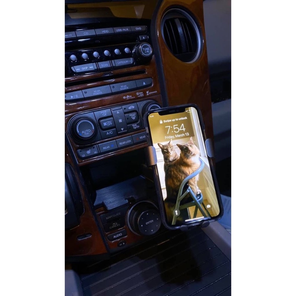 Honda Pilot 2013 Telefon Tutucu ve Şarj Düzeneği
