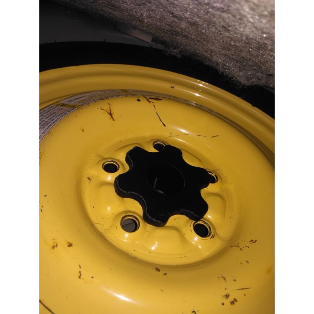 Suzuki SX4 Yedek Lastik Sabitleme Somunu