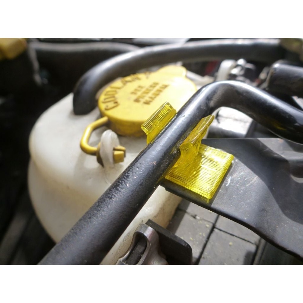 Subaru Legacy Kaput Destek Çubuğu Mandalı (1998)
