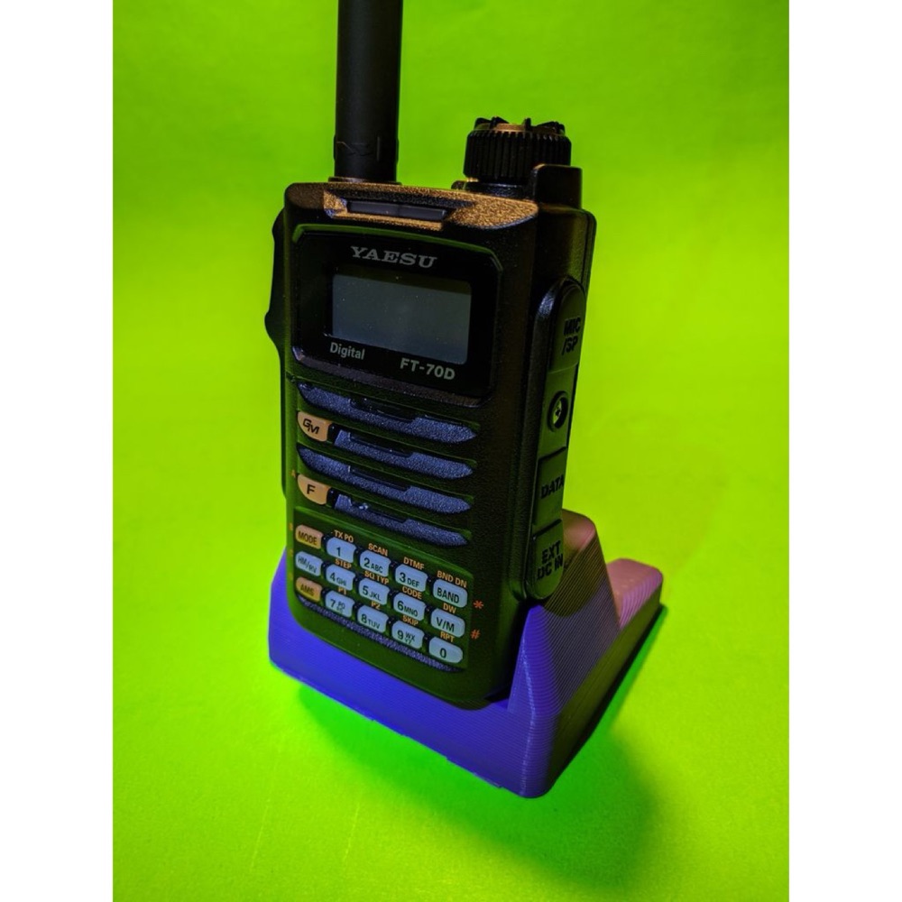 Yaesu FT-70DR Telsiz Standı