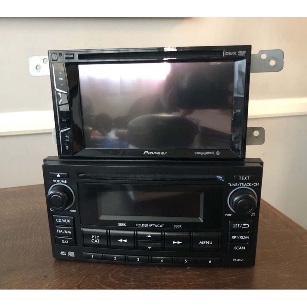 Subaru Forester OEM Teyp Çerçevesi (Pioneer AVH-1500NEX Uyumlu) görsel 2