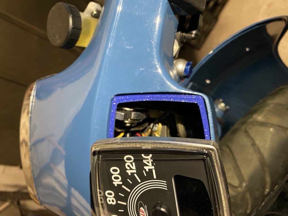 Vespa V50N Special Gidon Gösterge Contası görsel 2