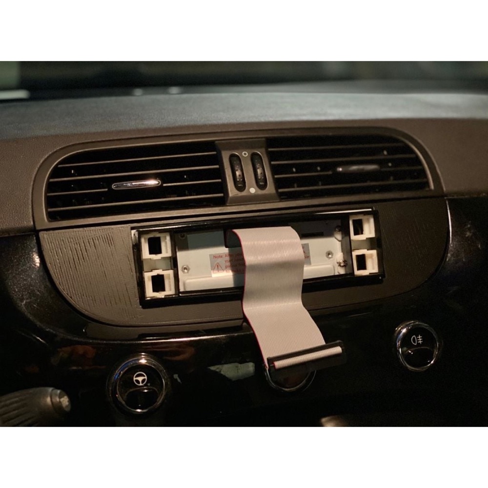 Fiat 500 Tek DIN Teyp Çerçevesi görsel 4