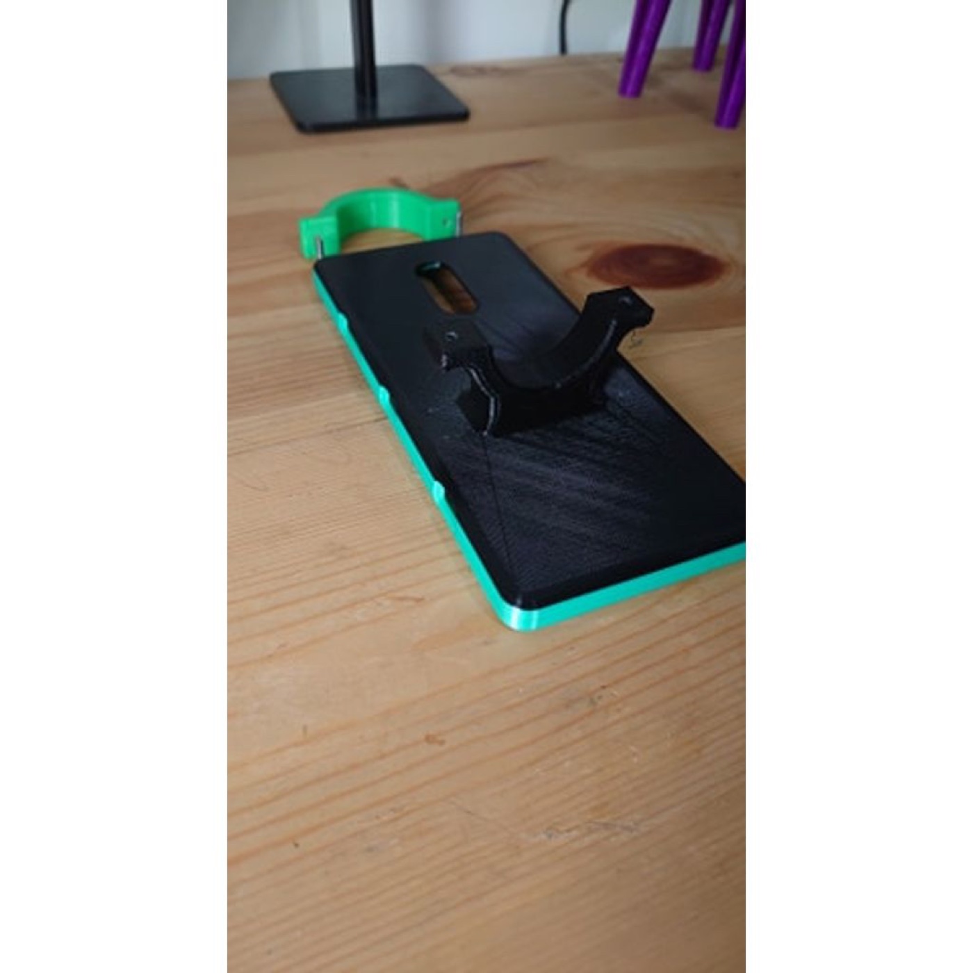 Bisiklet Telefon Tutucusu (Büyük Gövdeli Telefonlar İçin) görsel 3