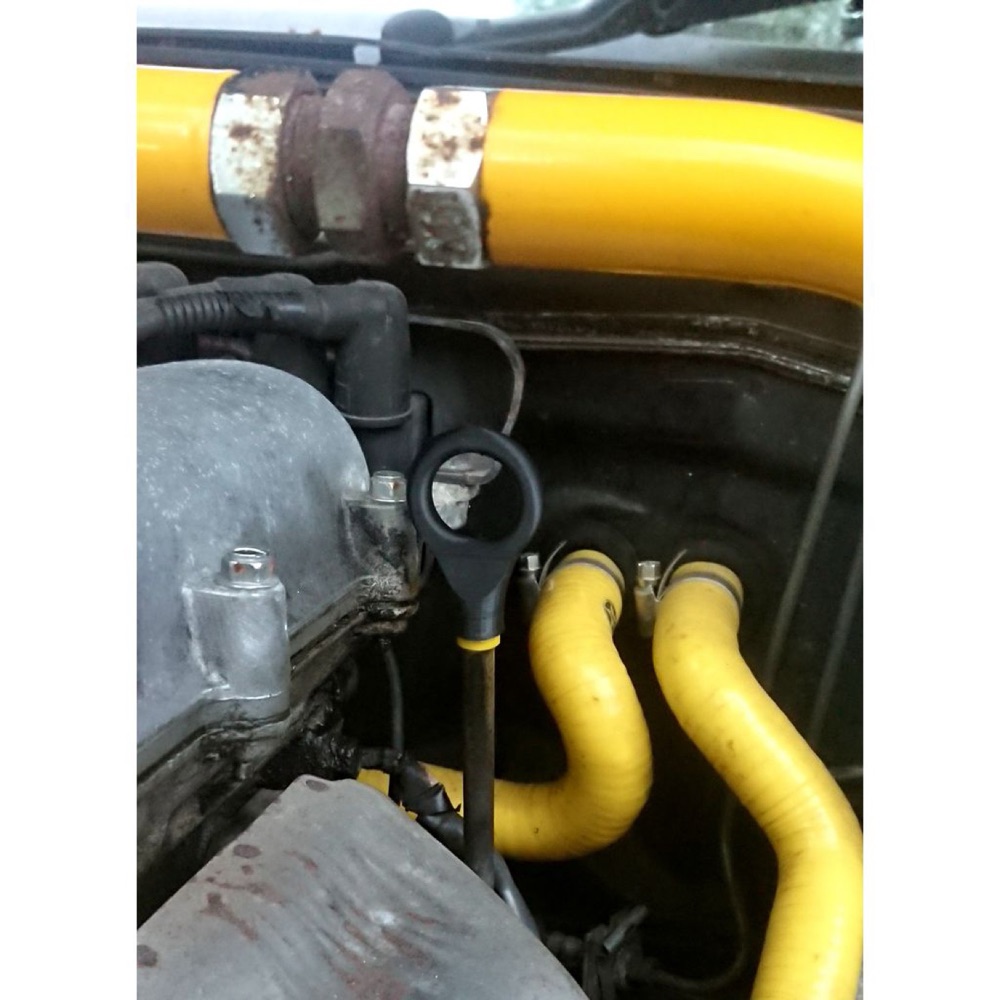 Mazda Miata/MX-5/Eunos Yağ Çubuğu Tutamağı görsel 3