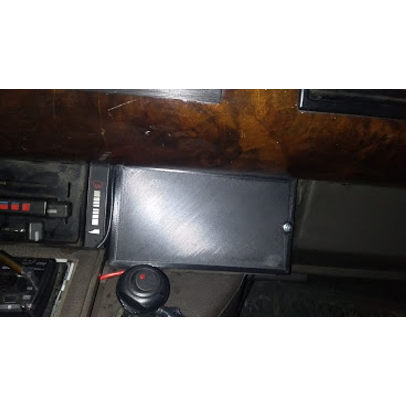 Range Rover Classic Vidalı Sigorta Kapağı