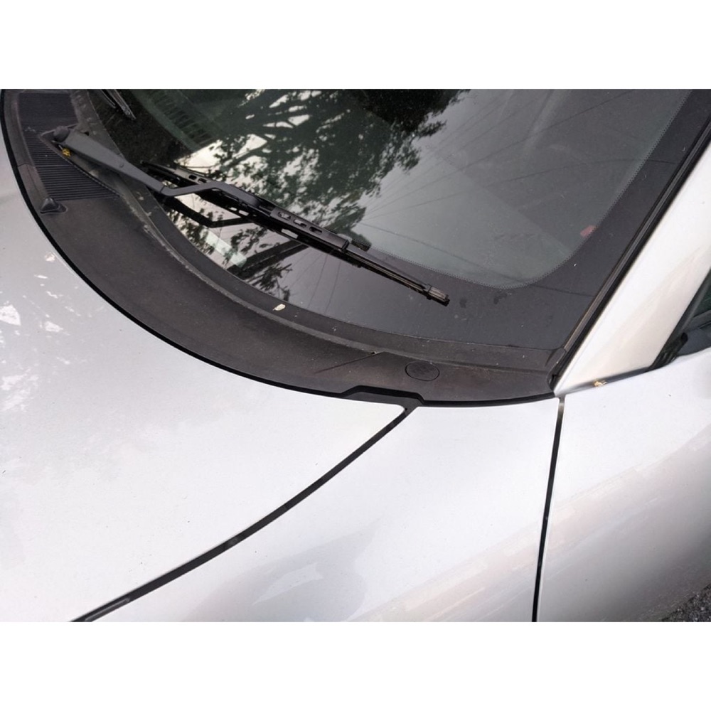 Mazda MX-5 NC Ön Cam Kenarı Kapağı görsel 3