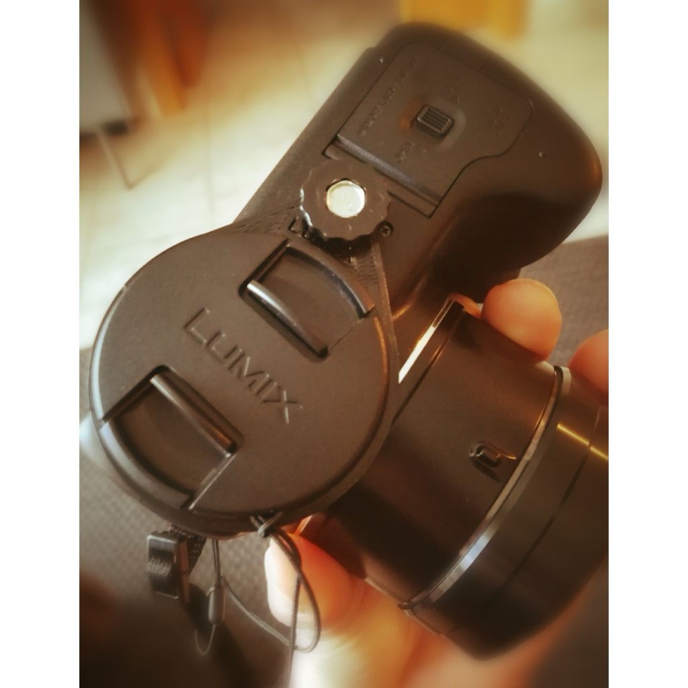 Panasonic Lumix DC-FZ82 için Lens Kapağı Tutucu görsel 4