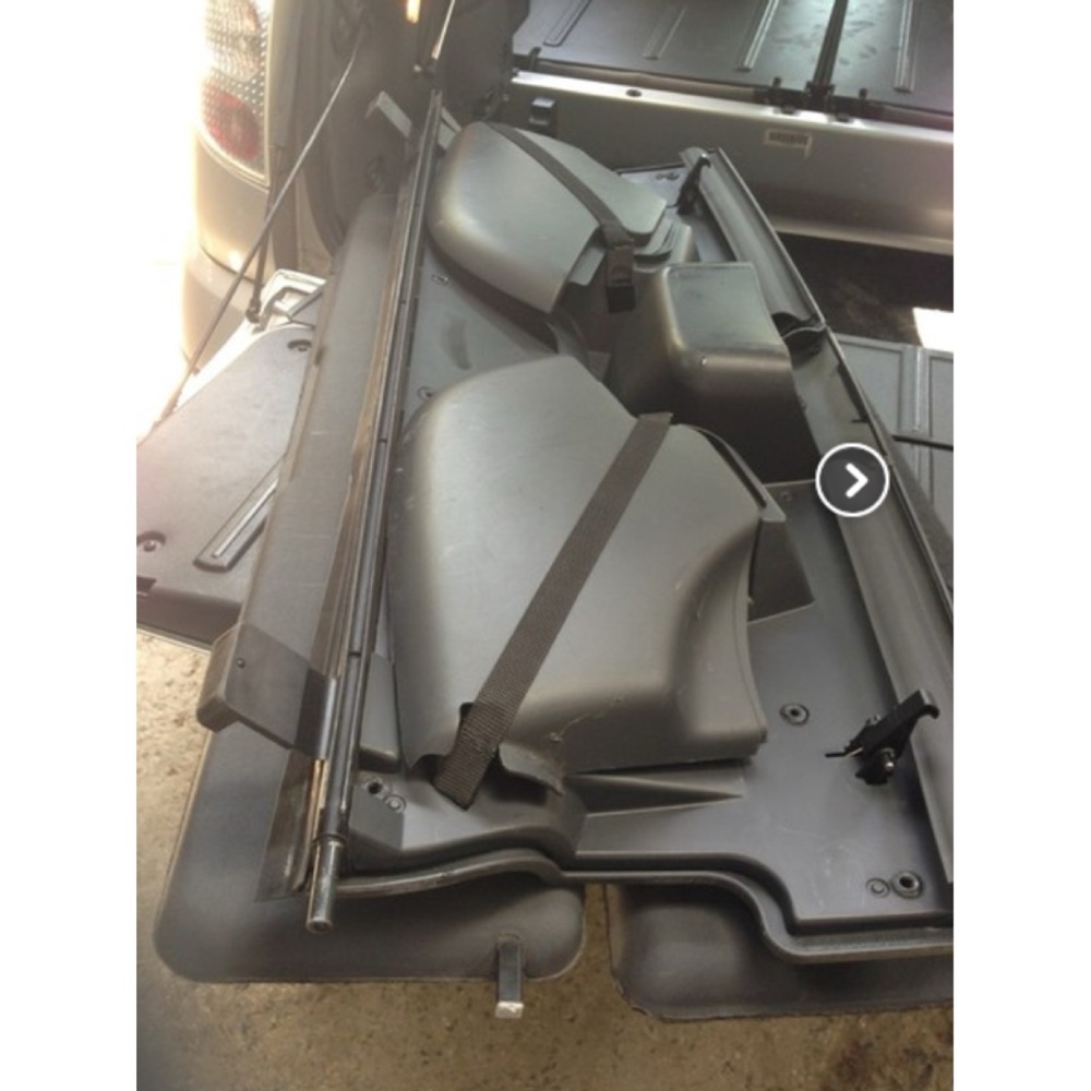Citroën C3 Pluriel Açık Tavan Bagaj Kancası görsel 2
