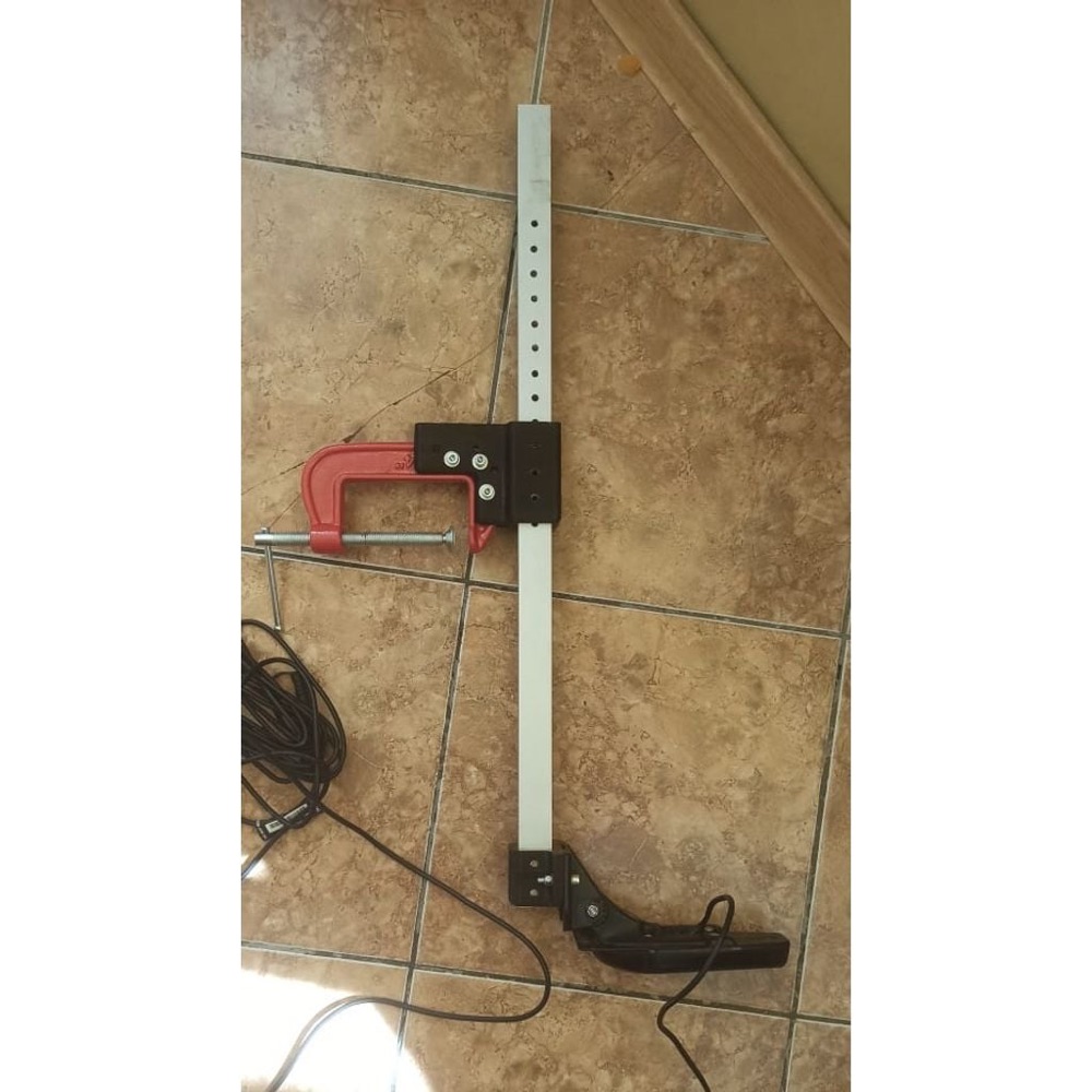 Garmin Striker Plus 4CV Transducer Tutucu