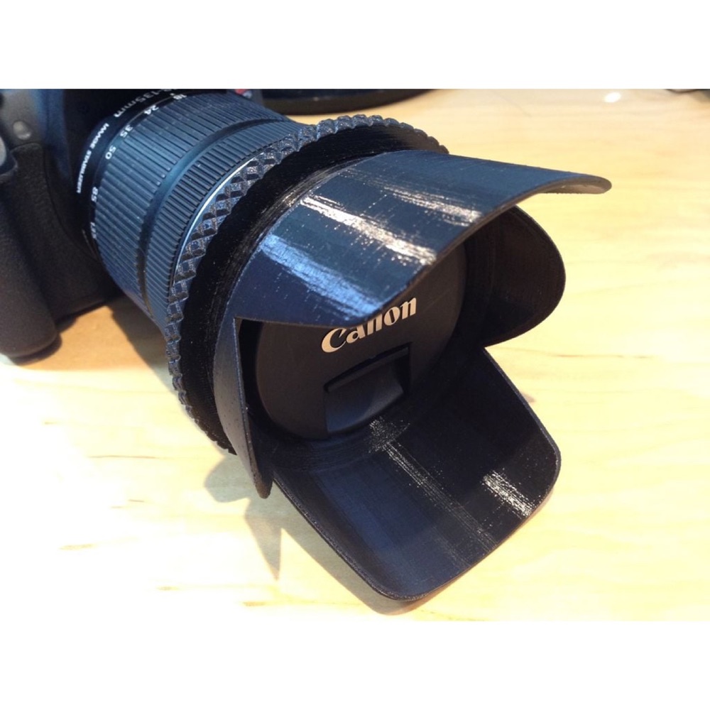 Canon EF S 18 135 Lens Hoods