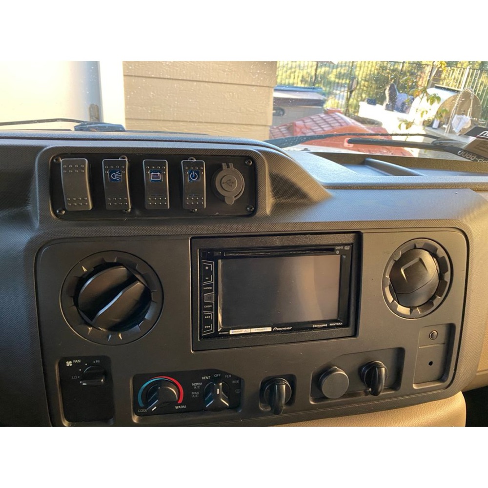 Ford E-450/E-350 Anahtar Paneli Plakası görsel 3