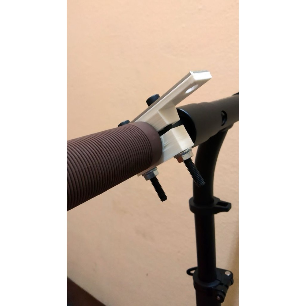 Bisiklet/Scooter Telefon Tutucusu (Hızlı Yön Değiştirmeli) görsel 3