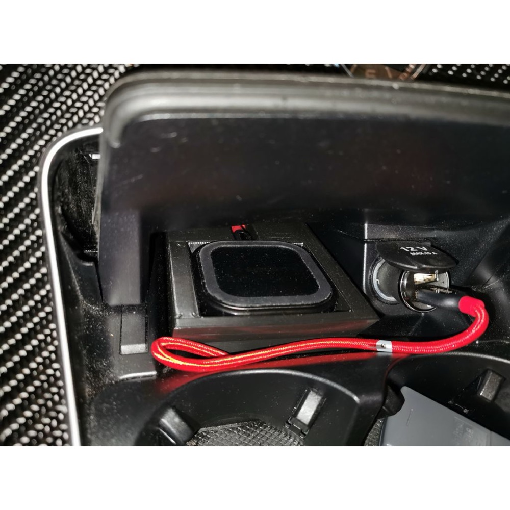 QI Şarj Braketi (Mercedes W205) görsel 3
