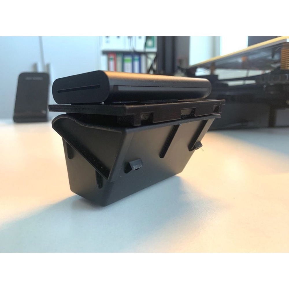 Amazon Echo Auto Magnetik Tutucu (Mercedes GLA/CLA) görsel 4